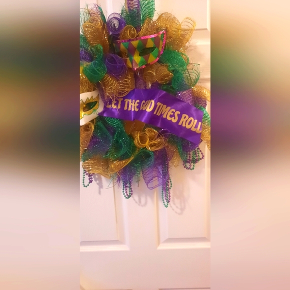Mardi Gra Wreath